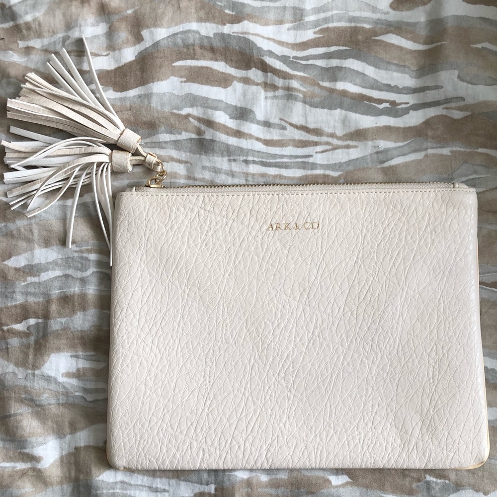 Ark & Co Clutch